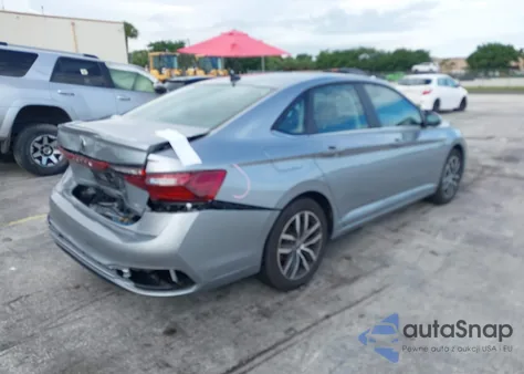 2025 Volkswagen Jetta Se z USA, uszkodzony, nr VIN 3VW7X7BU9SM029433